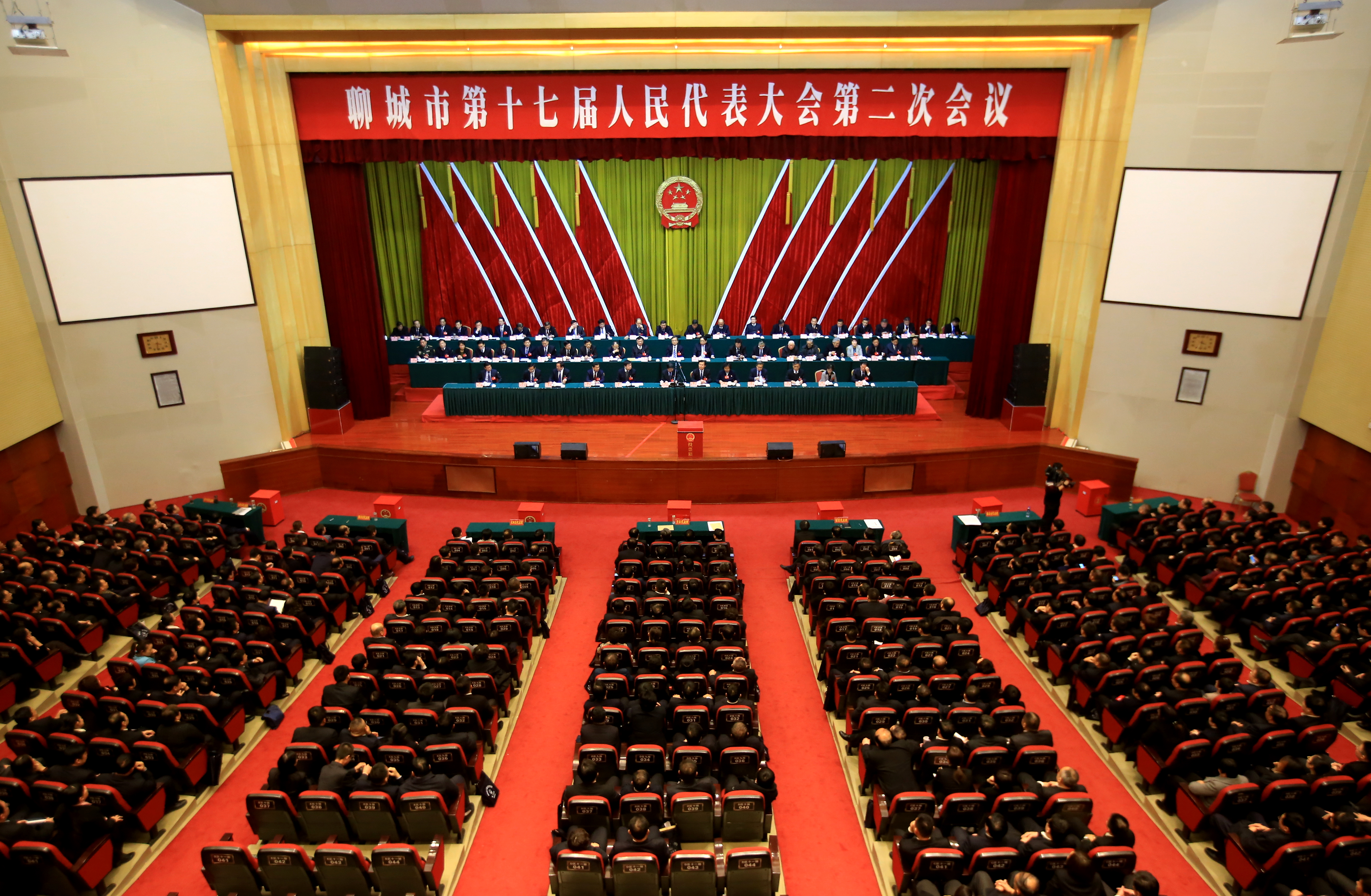 ��ʮ�߽��˴���λ���ʤ����Ļ